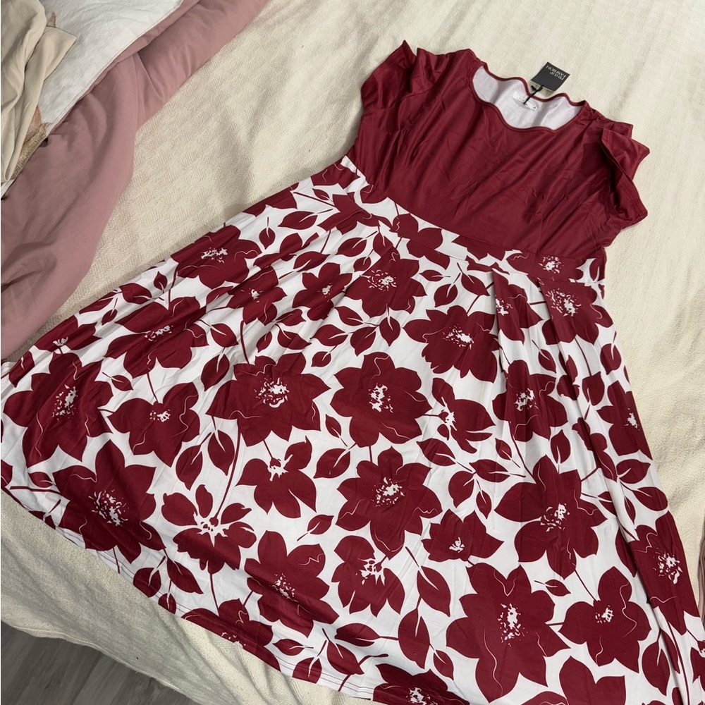 Women’s red dress flower short sleeves